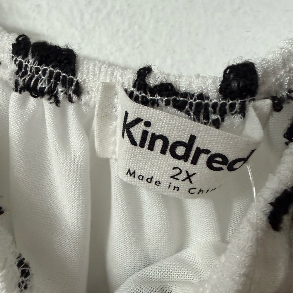 Anthropology x Kindred Elegant Embroidered White and Black Floral Dress - Picture 4 of 6